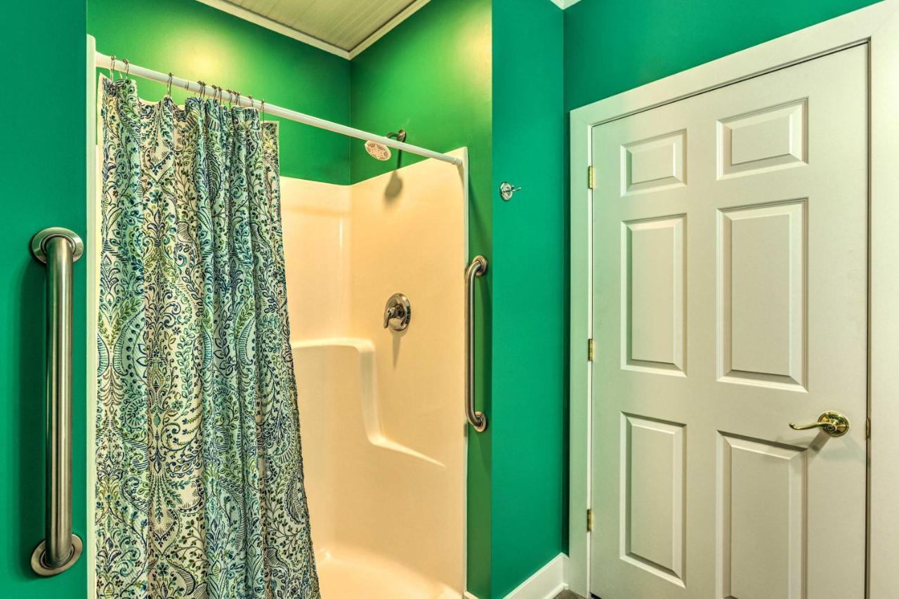 Charming Retreat Near Downtown Frankfort And Beaches Exterior foto